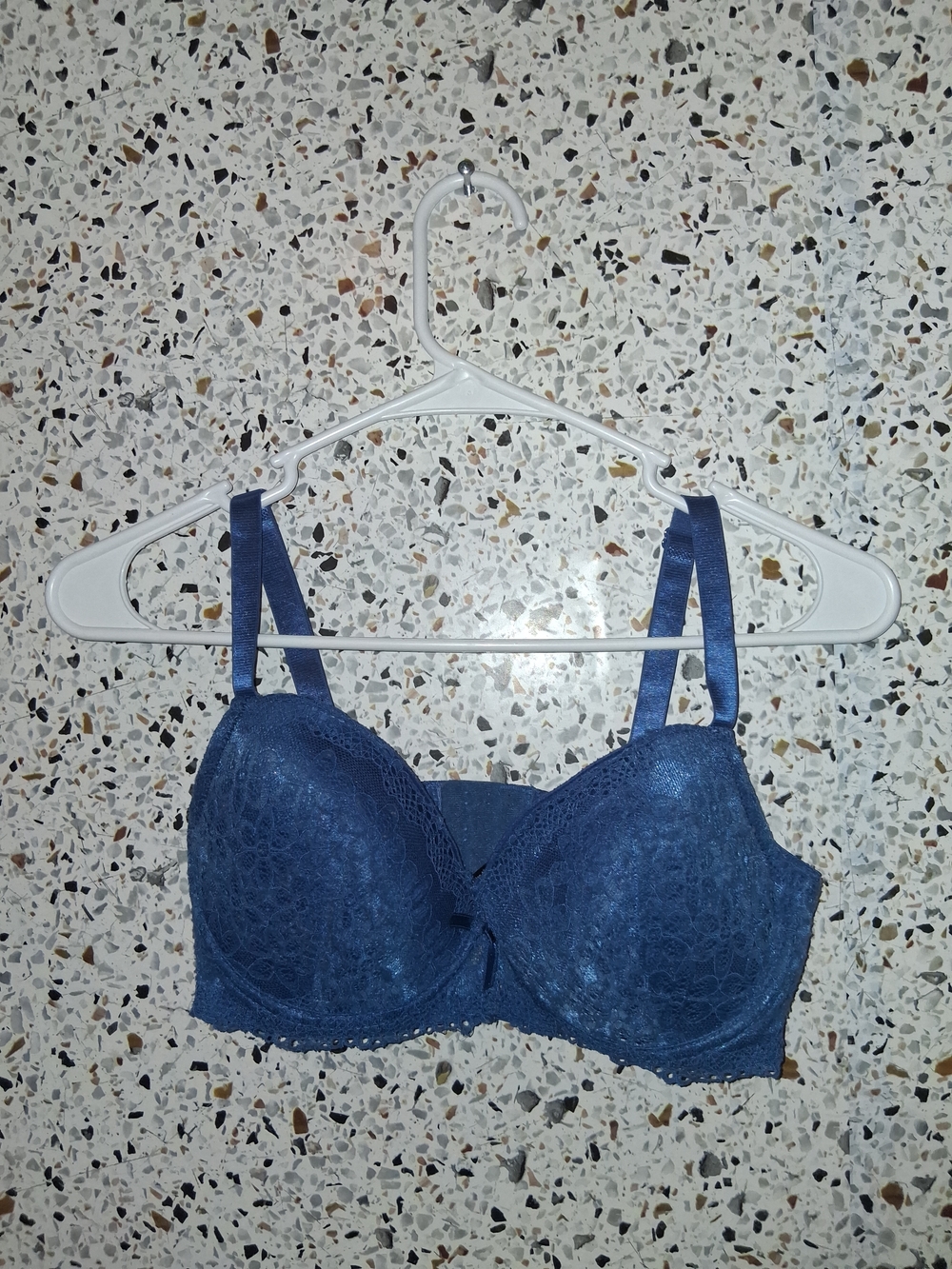 Women's Pure Beauty Padded Underwire Bra Blue Lace 38C